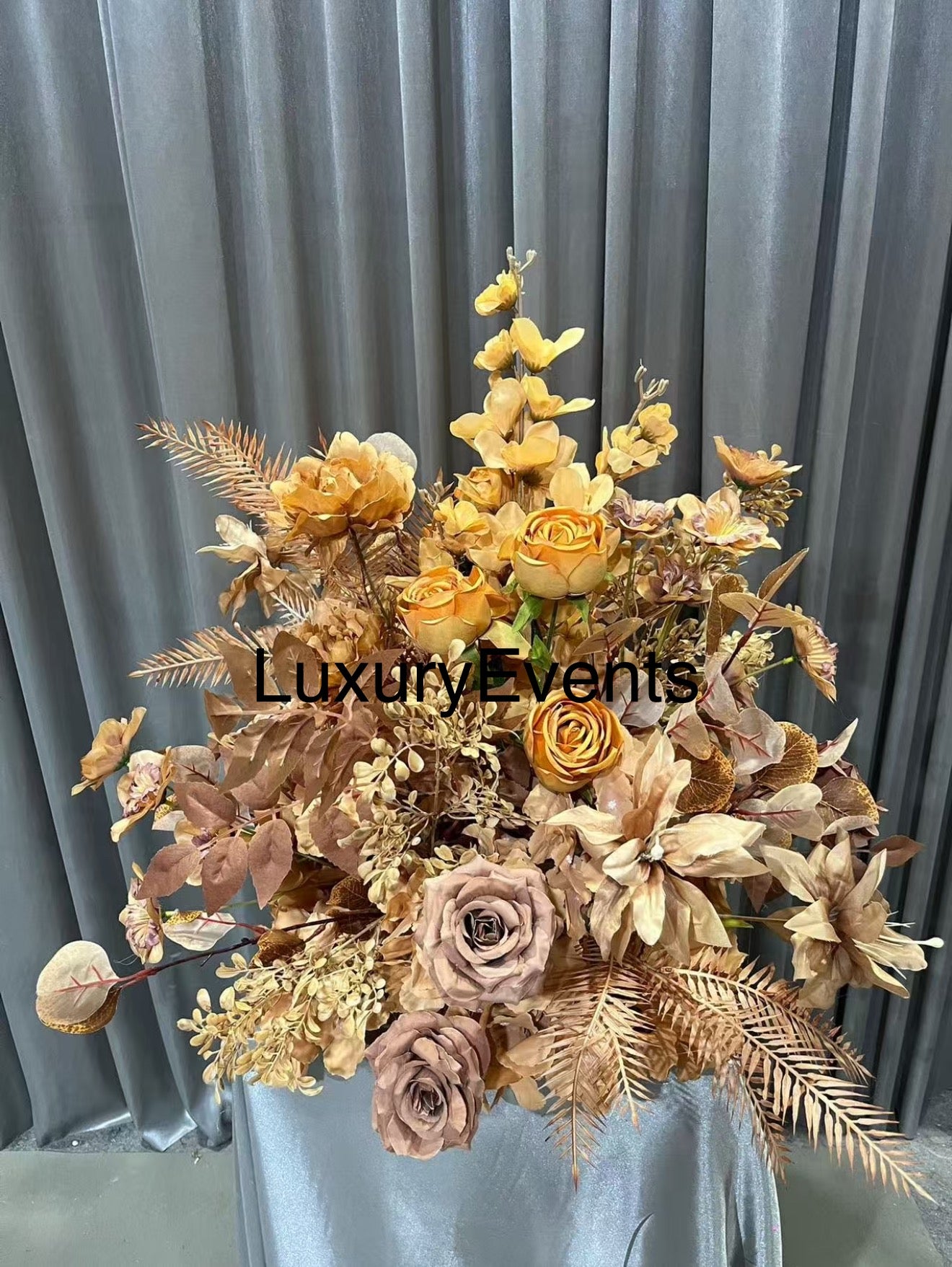 Location fleurs artificielles pour vos centres de tables