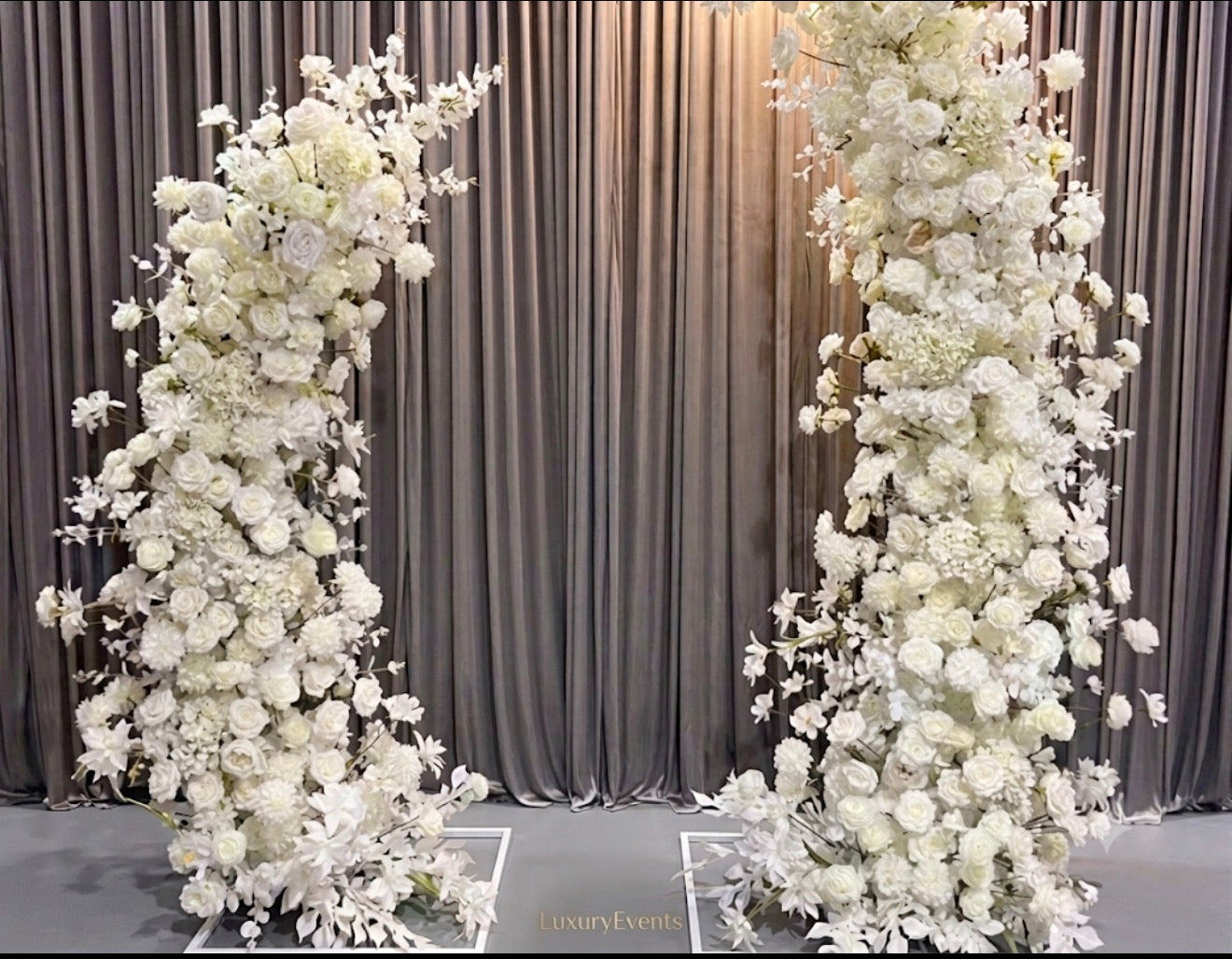 Demi-Arche Florale Blanche x2 – Location