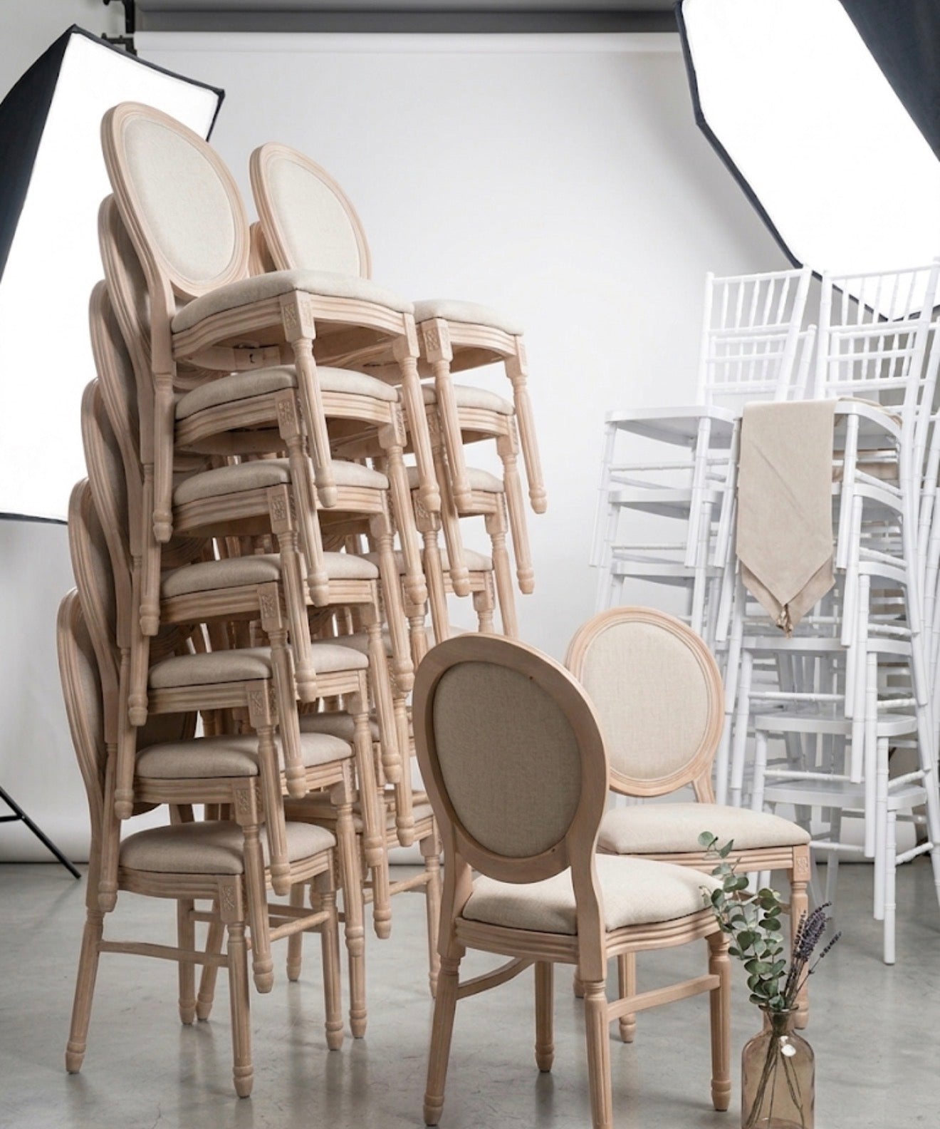 Chaises Medaillon velours Champagne