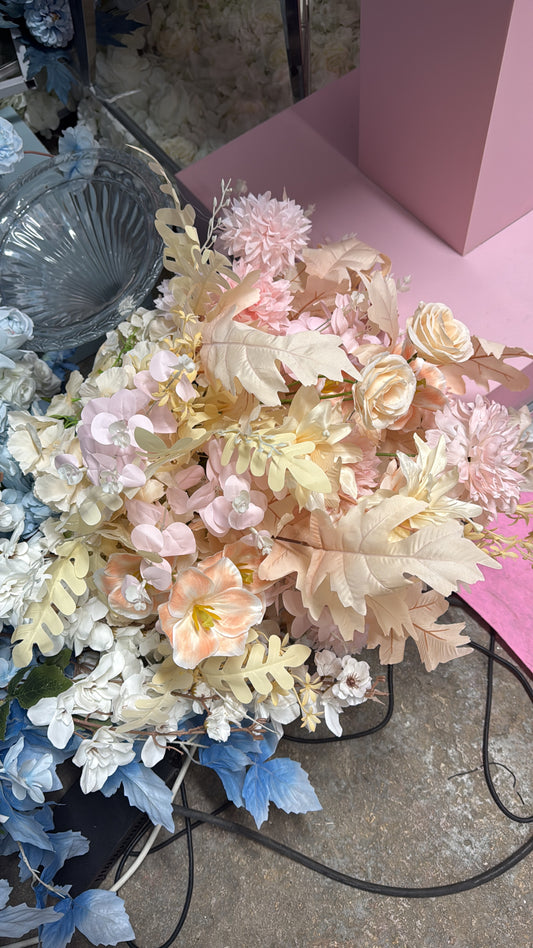 Location de fleurs artificielles pour vos centres de tables
